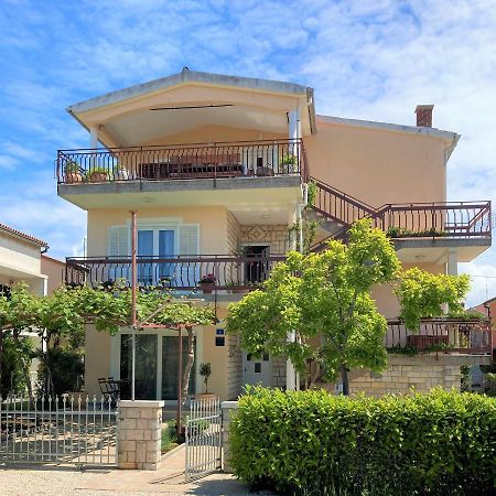Apartments Lirio Umag Exterior foto